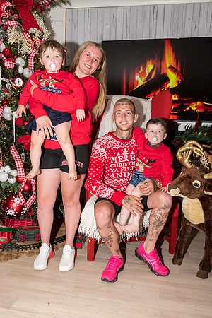 2022 Mel & Shane's Xmas Family Shoot