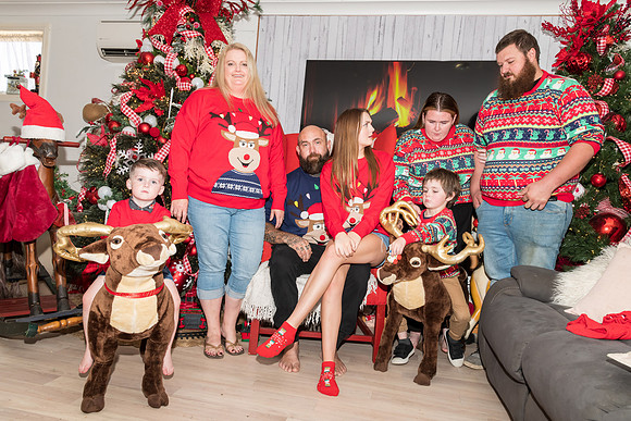 2022 Mel & Shane's Xmas Family Shoot