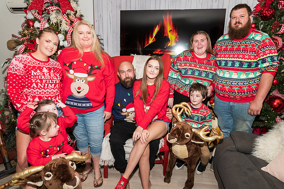 2022 Mel & Shane's Xmas Family Shoot