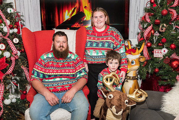 2022 Mel & Shane's Xmas Family Shoot