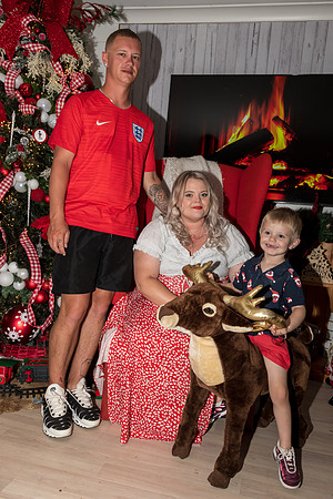 2022 Mel & Shane's Xmas Family Shoot