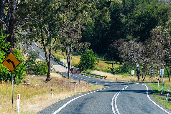 Road trip in the Upper Lachlan Shire countryside