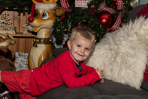 2022 Mel & Shane's Xmas Family Shoot