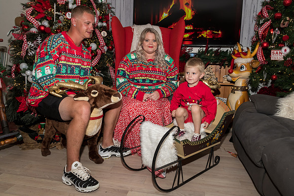 2022 Mel & Shane's Xmas Family Shoot