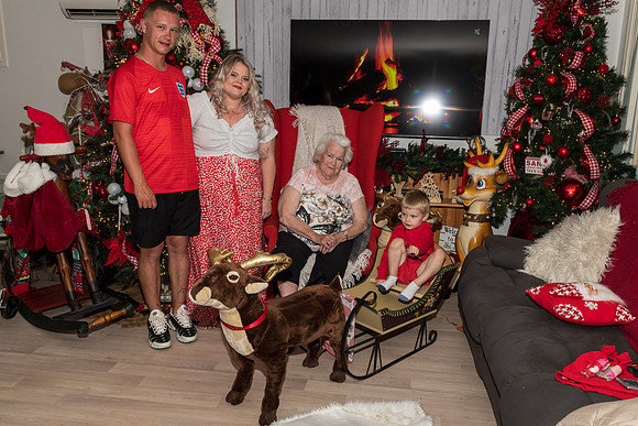 2022 Mel & Shane's Xmas Family Shoot