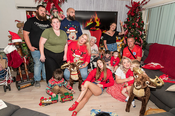2022 Mel & Shane's Xmas Family Shoot