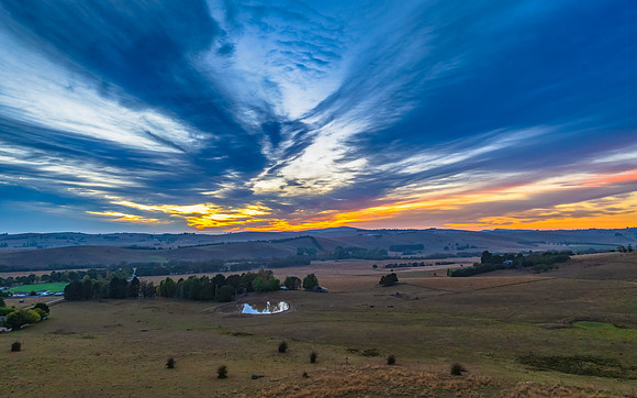 Dawn over the countryside