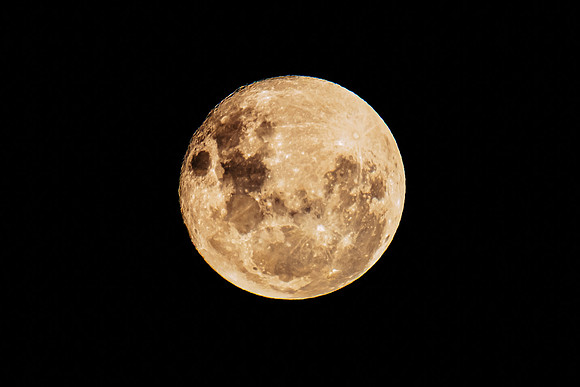 April’s Pink Moon Rising