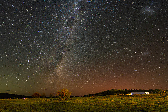 The Southern Lights and the Dark Emu in the MIlky Way