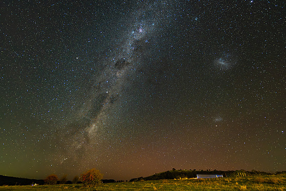 The Southern Lights and the Dark Emu in the MIlky Way
