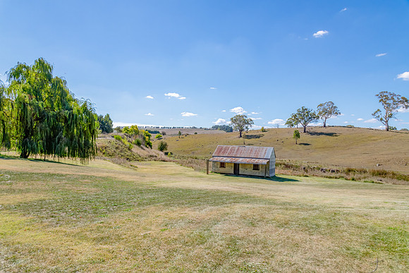 Frederick's Valley Creek and old homestead in Lucknow