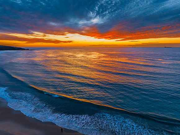 Sunrise at the seaside with beautiful cloudcover