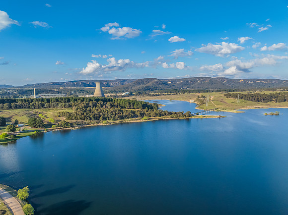 Spring Afternoon at Lake Wallace, Wallerawang