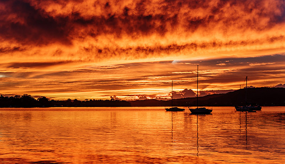 Boats on the Bay - Surrounded by Colours in the Sky