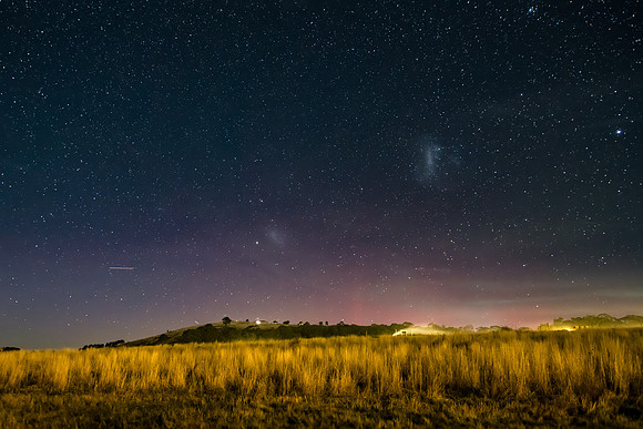 Aurora Australis begins to light up the night sky