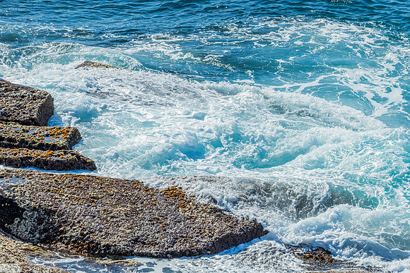 The sea and the rock platform