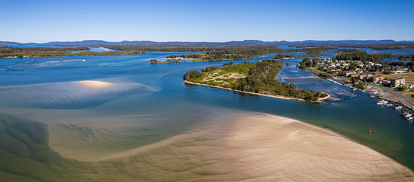 The Coolongolook River at Forster Tuncurry