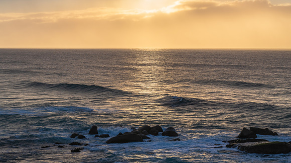 A cloud covered winters morning at Tuross Head