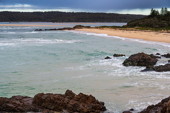 A cloud covered winters morning at Tuross Head