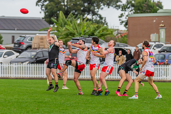 Rd 8 Men's Div 4 - Newtown v UTS - 2 June 2024