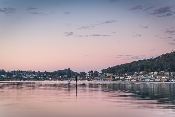 Beautiful Early Morning Waterscape View