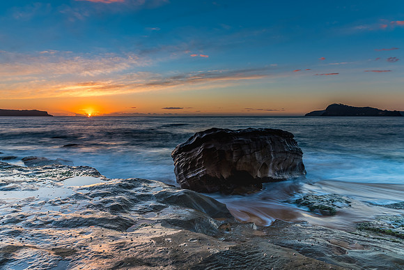 Sunrise at Pearl Beach