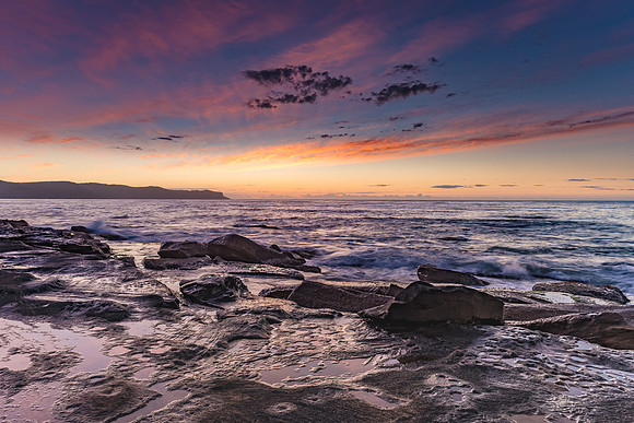 Sunrise at Pearl Beach