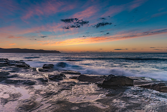 Sunrise at Pearl Beach