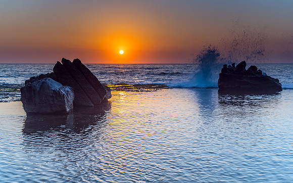 Splashy Sunrise Seascape and Rock Ledge