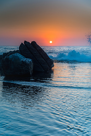 Sunrise Seascape, Splash and Rocks