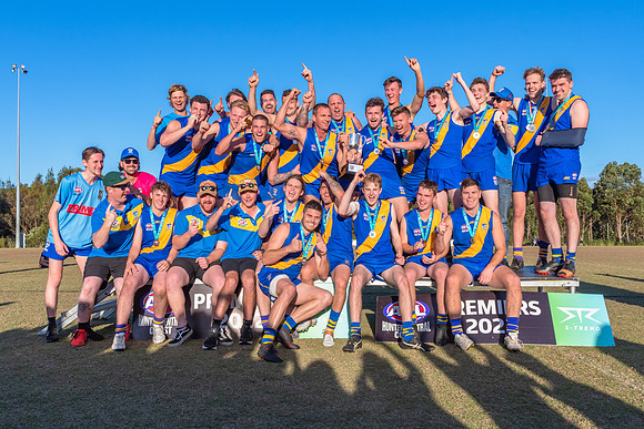 2022 Black Diamond Plate Men's Teams and Presentation
