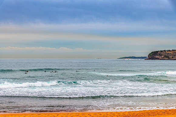 Cloud covered day at Mona Vale Beach