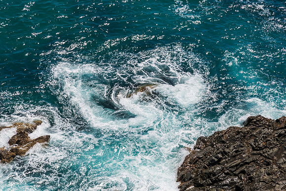 Spring days exploring the sapphire blue coast at Forster-Tuncurr