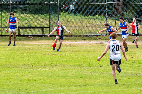 Black Diamond AFL HCC Plate  - Terrigal Avoca v Warners Bay Prel