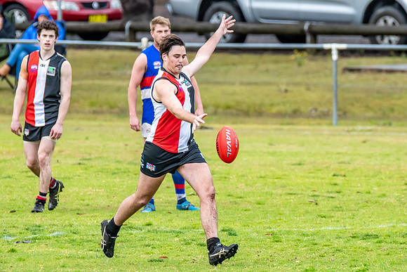 Black Diamond AFL HCC Plate  - Terrigal Avoca v Warners Bay Prel