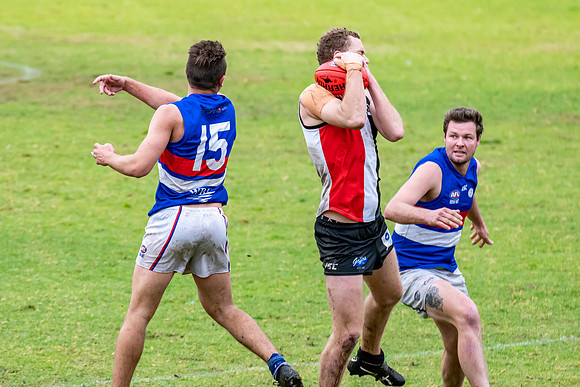Black Diamond AFL HCC Plate  - Terrigal Avoca v Warners Bay Prel