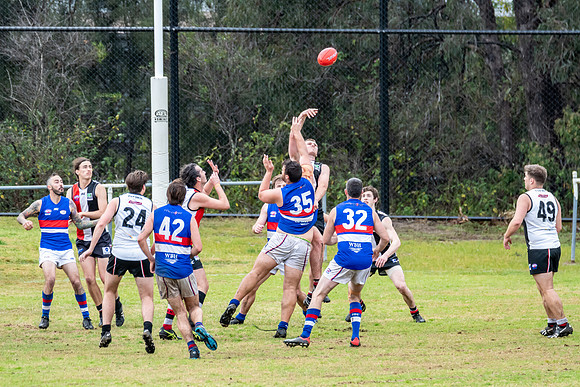 Black Diamond AFL HCC Plate  - Terrigal Avoca v Warners Bay Prel