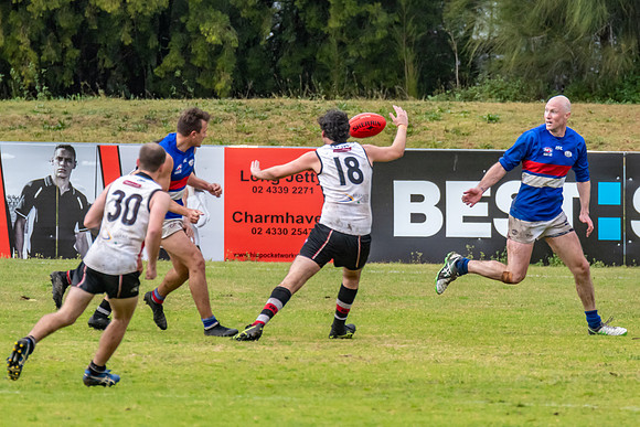 Black Diamond AFL HCC Plate  - Terrigal Avoca v Warners Bay Prel