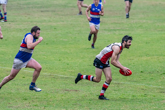 Black Diamond AFL HCC Plate  - Terrigal Avoca v Warners Bay Prel