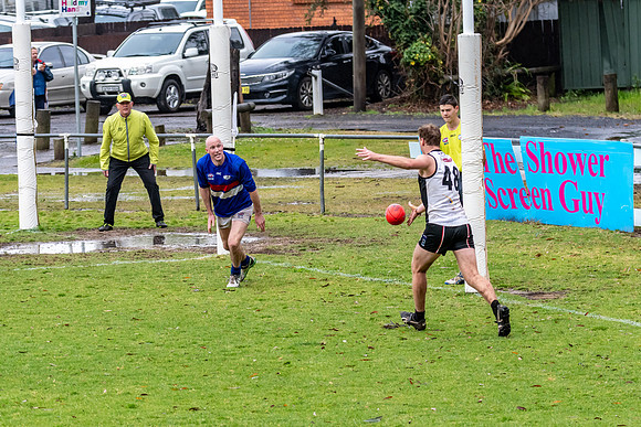 Black Diamond AFL HCC Plate  - Terrigal Avoca v Warners Bay Prel