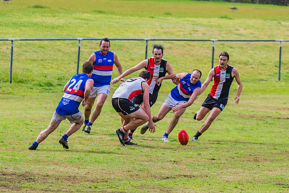 Black Diamond AFL HCC Plate  - Terrigal Avoca v Warners Bay Prel