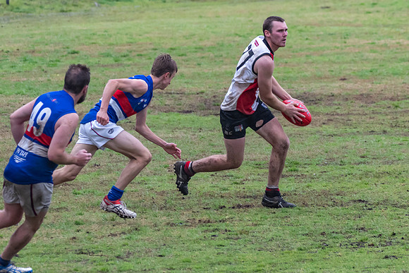 Black Diamond AFL HCC Plate  - Terrigal Avoca v Warners Bay Prel