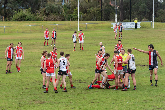 Black Diamond AFL HCC Plate  - Terrigal Avoca v Singleton Prelim
