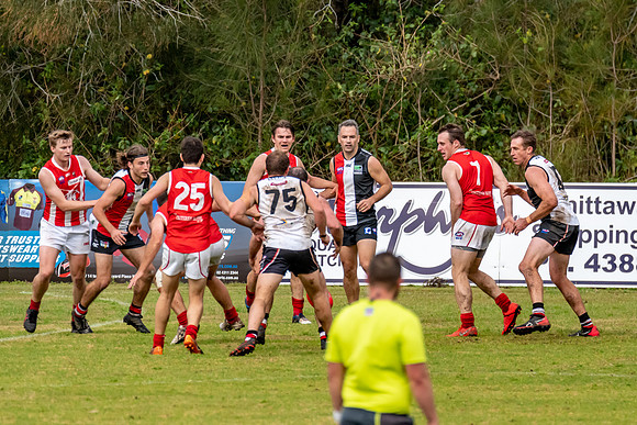 Black Diamond AFL HCC Plate  - Terrigal Avoca v Singleton Prelim