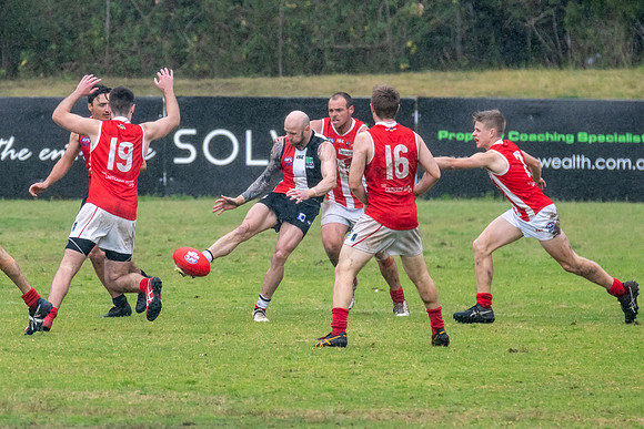 Black Diamond AFL HCC Plate  - Terrigal Avoca v Singleton Prelim