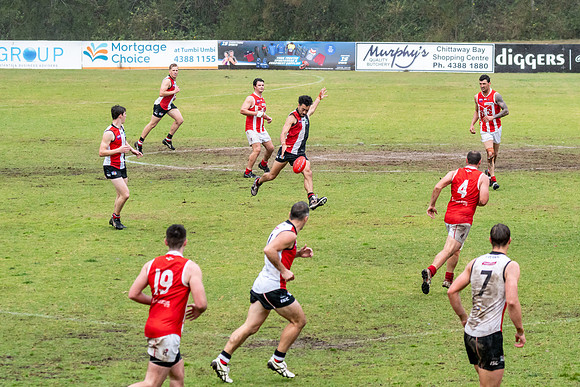 Black Diamond AFL HCC Plate  - Terrigal Avoca v Singleton Prelim
