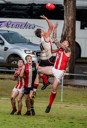 Black Diamond AFL HCC Plate  - Terrigal Avoca v Singleton Prelim