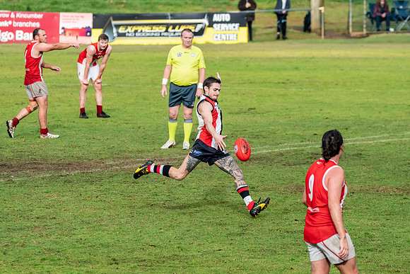 Black Diamond AFL HCC Plate  - Terrigal Avoca v Singleton Prelim