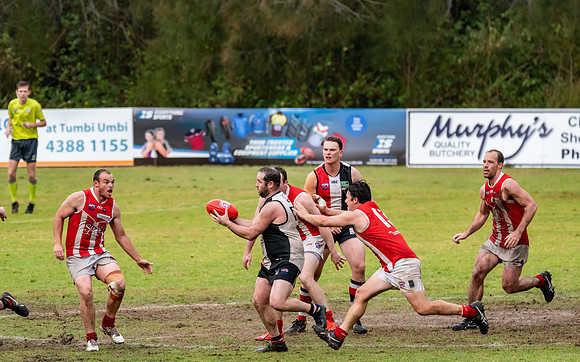 Black Diamond AFL HCC Plate  - Terrigal Avoca v Singleton Prelim