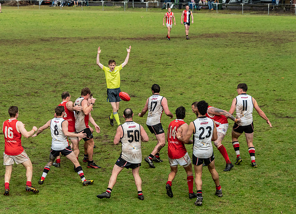 Black Diamond AFL HCC Plate  - Terrigal Avoca v Singleton Prelim